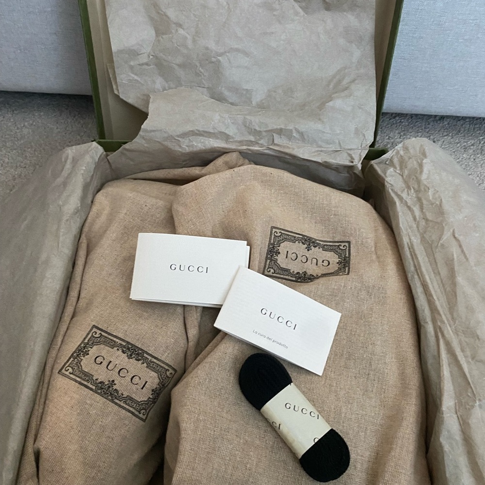 Gucci Basket High-tops in Black and Beige